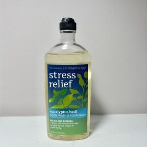 Bath & Body Works Stress Relief Eucalyptus Basil Body Wash 10 Fl Oz